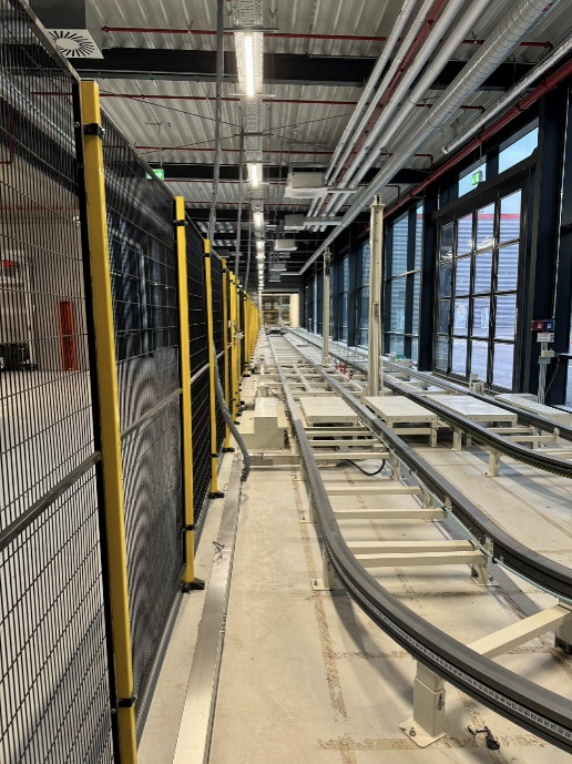 Shuttle Cart & Conveyor System 4